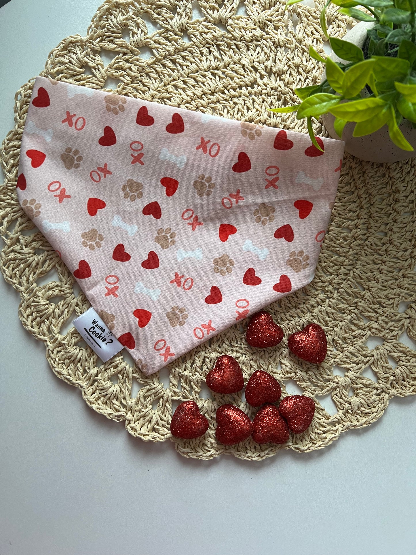 XOXO Valentine Bandana